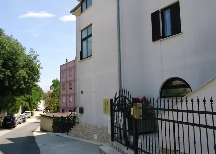 Ruzica Apartmán Pula
